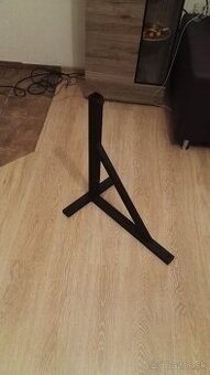 držiak na zavesenie boxovacieho vreca