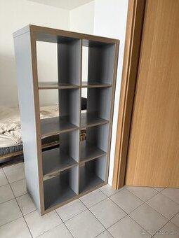 Ikea Kallax 4x2 sivý
