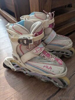 Dievčenské kolieskové korčule Fila veľ. 30-33