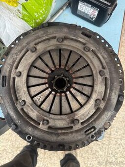 Spojková sada 1.9/2.0tdi 240mm 6q