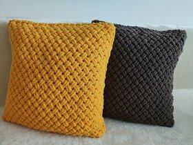 Predám vankúš pletený - horčicový (žltý) & hnedý & šedý - 1