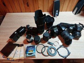 Predám objektívy Pentax + príslušenstvo