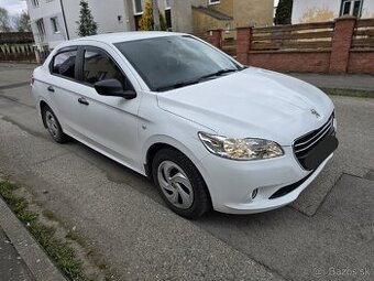 Peugeot 301 1.2 53 kW