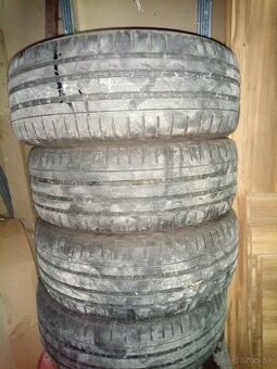 235/60 R18, letne pneumatiky.