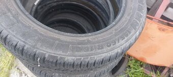 195/60 r16C michelin aglis 51