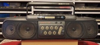 Predám vintage boombox Sanyo MW-769L