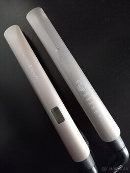 Žehlička na vlasy REMINGTON KERATIN Therapy a Protect