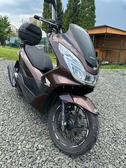 Honda PCX 125 – TOP STAV –