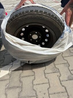 Pneumatiky a disky ( R15)