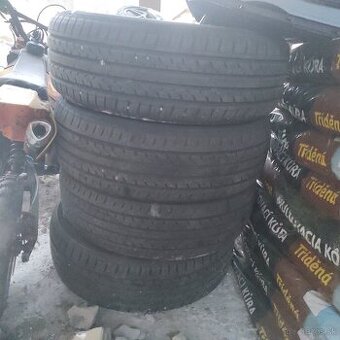 Pneumatiky 185/65 R15