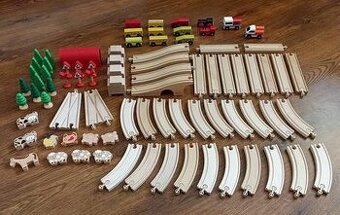 Drevená vláčiková dráha 83ks - super stav