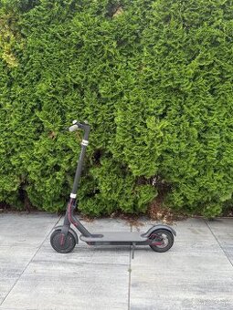 Xiaomi M365 kolobežka