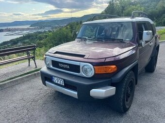 FJ Cruiser 4.0 4x4 Manual LPG