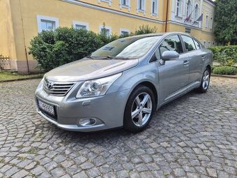 Toyota Avensis 2.0 D-4D Exclusive