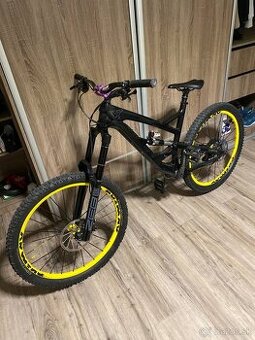 YT Capra 2016 cf pro, Hope, Renthal, SRAM, Shimano