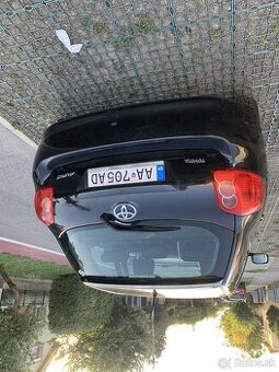 TOYOTA AURIS - 1.33 VVTi / benzin/ plin, 2009 year.