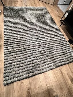 Koberec 230x160 cm s dlhým vlasom