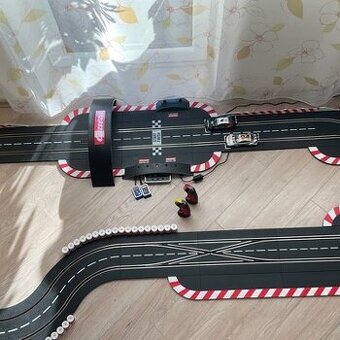 🔥 Carrera Digital 132 – DTM Speed Memories, kopec doplnkov