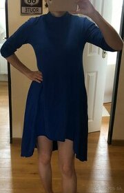 ————Kráľovsky modré spoločenské šaty S/M, 11.50 E———-