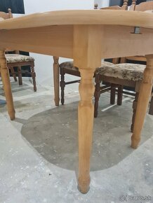 Jedalensky stôl - 1