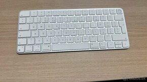 Apple Magic Keyboard s Touch ID - Slovenská