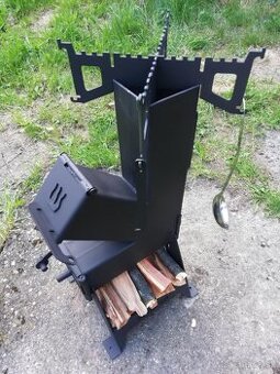 Prenosny zahradny gril Rocket Smart