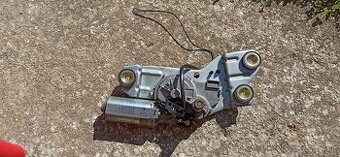 Motorcek prednych stieracov Ford Focus combi MK1 2003