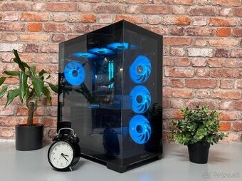 Ryzen 7 5800X3D\32GB\RTX 4070Ti\SSD\1000W Zdroj