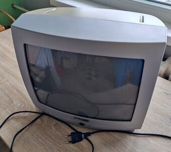 Darujem TV + satel. prijímač