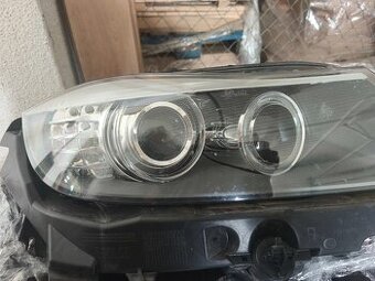 Bmw e90 e91 lci pravý predný bixenon - 1
