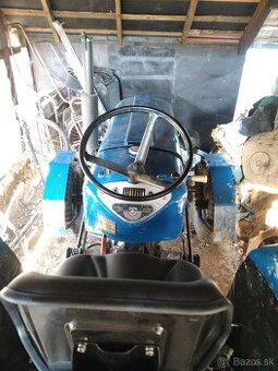 Predám zetor 3011 s motorom 4911,funkčný stav.