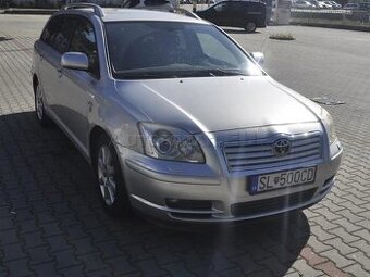 Toyota Avensis Combi 2.2 D-4D Exclusive