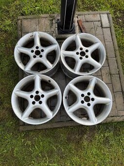5x100 R16 7,5J Borbet