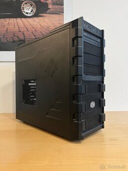 Cooler Master HAF 912 Plus.