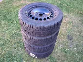 Sada kolies VW Sharan, plechové disky + pneu 205/60 R16