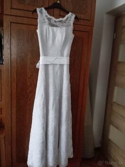 Svadobné šaty