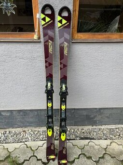 Závodné lyže Fische