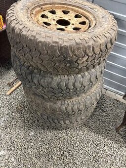 245/75 r16