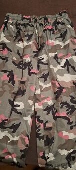 Teplaky maskačove ruzovo šede