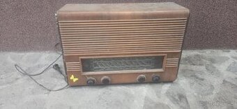 Starožitne radio Tesla 613 A