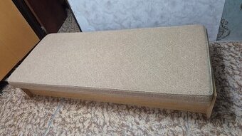 Valenda s odkladacim priestorom