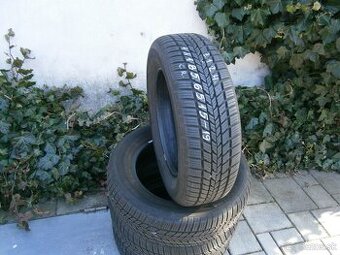 Predám 4x celoročné ako nové pneu MOMO 185/65 R15 88HML