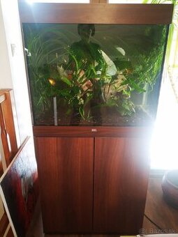 Predám akvárium juwel 200