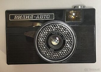 Vilia-Auto Triplet 69-3