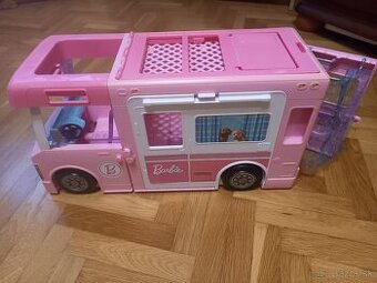 Barbie karaván