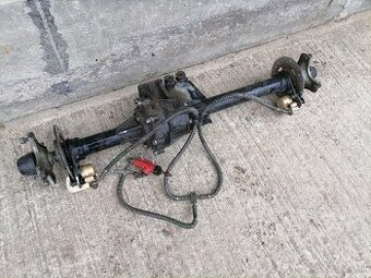 Predám zadnú nápravu