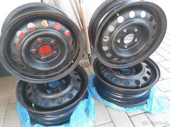 Predam plechove disky R15 5x114,3 (KIA CEED)