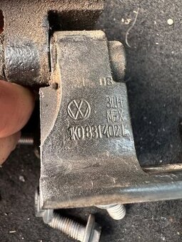 Pant dveri horný  golf 5 1.9 tdi combi volkswagen