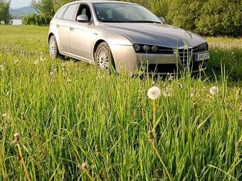 Predám Alfa Romeo 159 sw,1.9jtdm,110kw