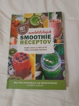 107+3 extra neodolateľných smoothie receptov